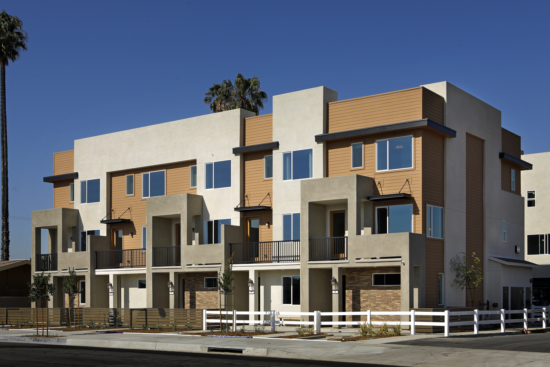 0001 3141 Santa Anita Ave