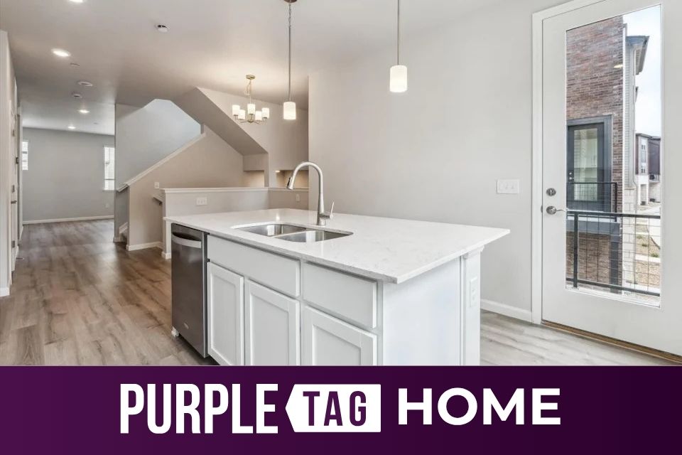 0154 465 Interlocken Blvd., 101