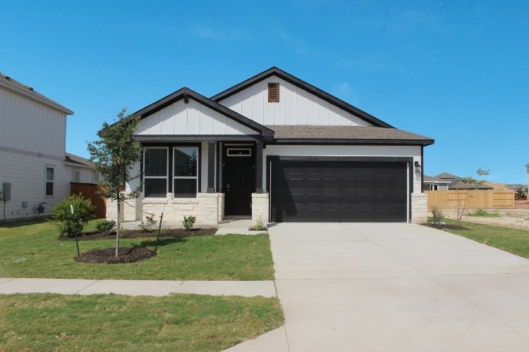 11I3 2414 Milo Hazel Lane