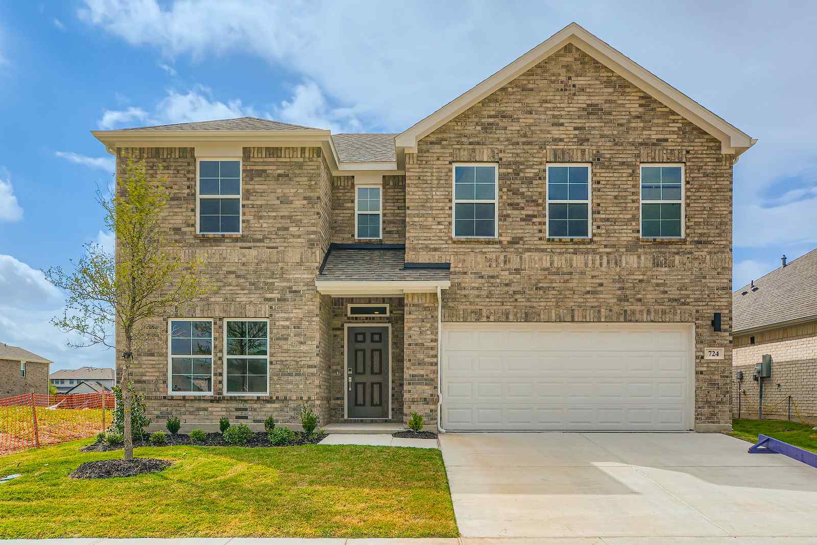 2KK09 724 ASHLEY GARDENS DRIVE