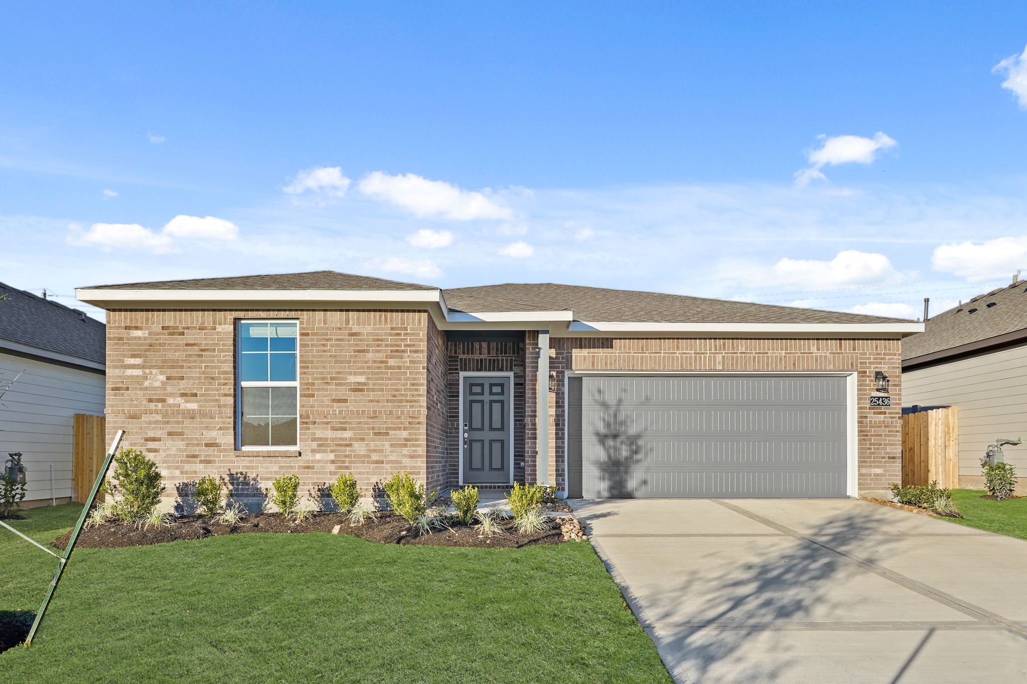 05A0108 25436 Blossom Court