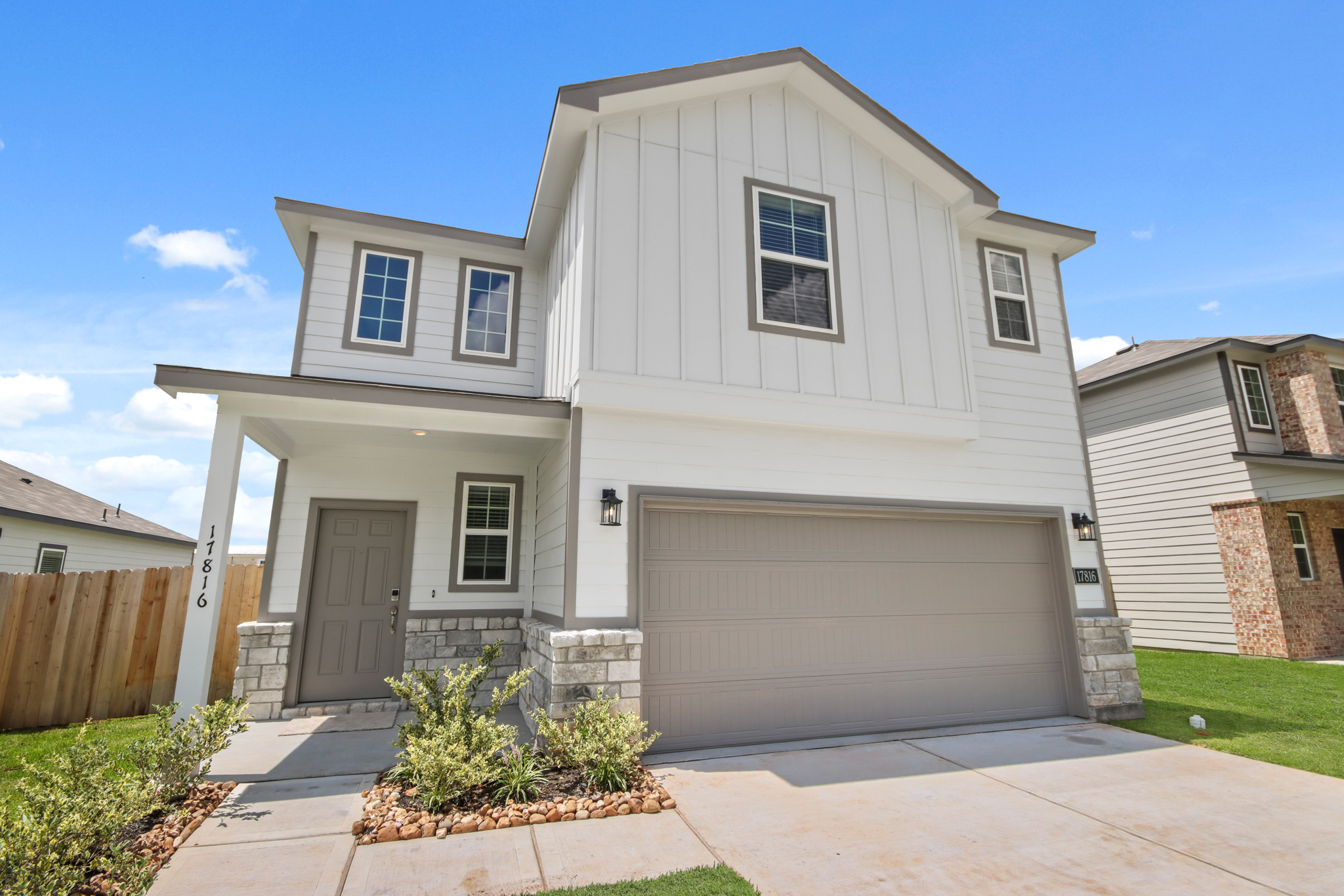 020109 17816 Lionheart Road